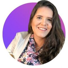 Álida Cristine De Paula Teixeira