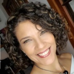 Roberta Freitas Munhoz Pardo